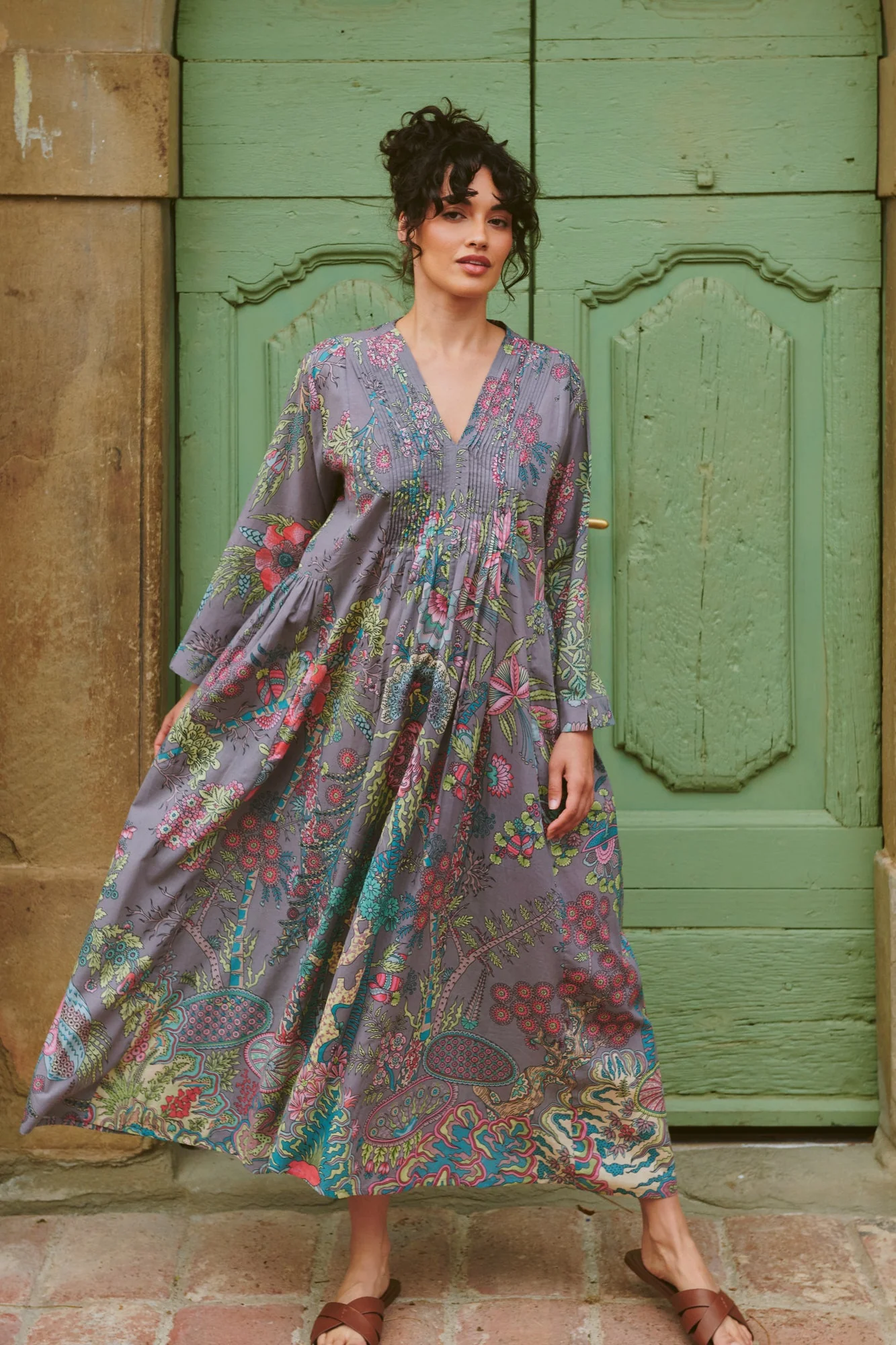 Boho Garden Grey Pinch Pleat Dress - Image 2