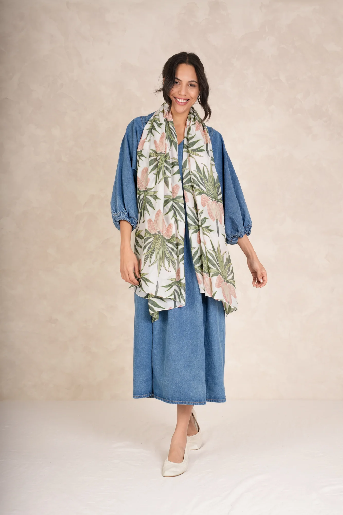 Deco Bud Ivory Scarf - Image 2