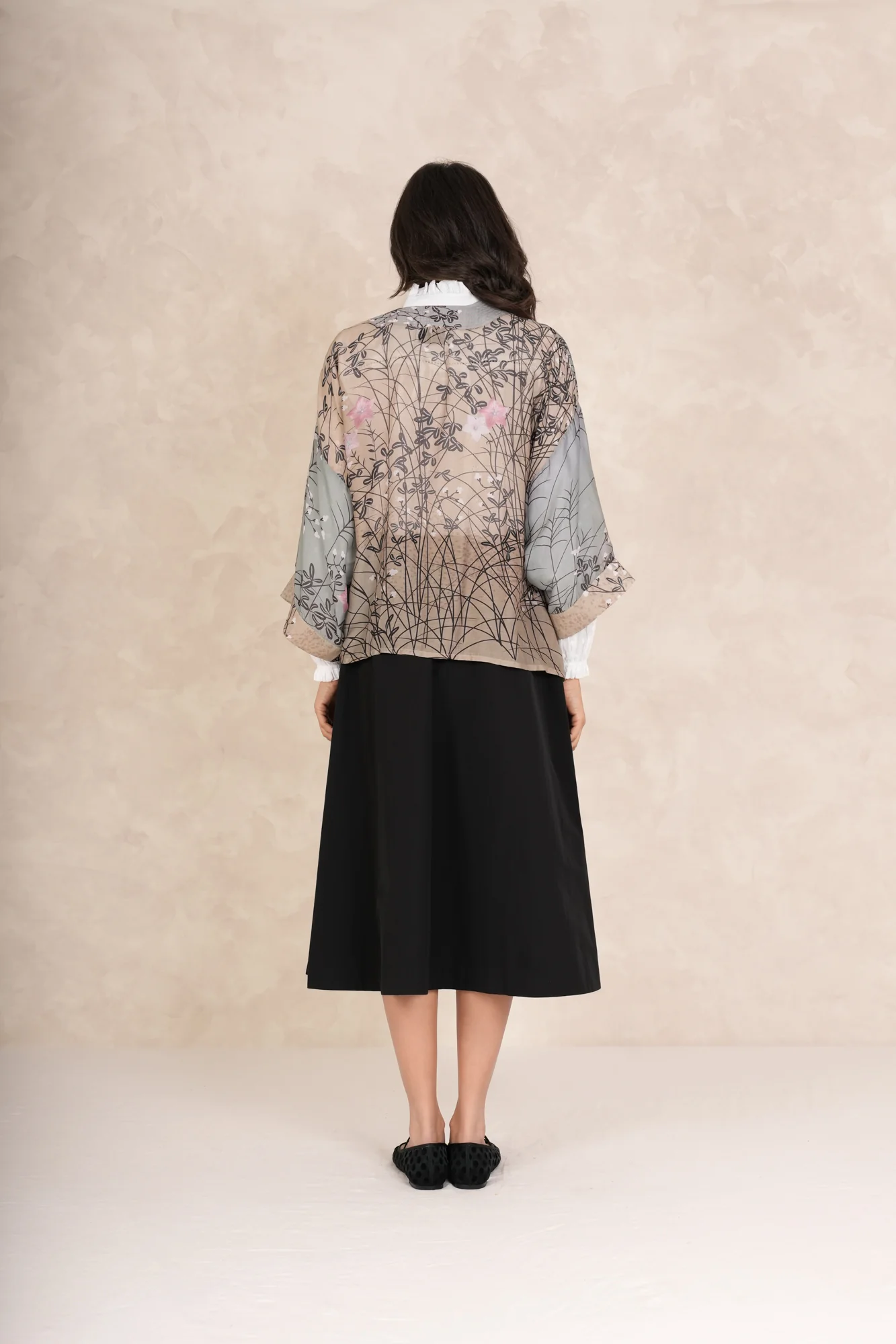 Dunes Grey Kimono - Image 5