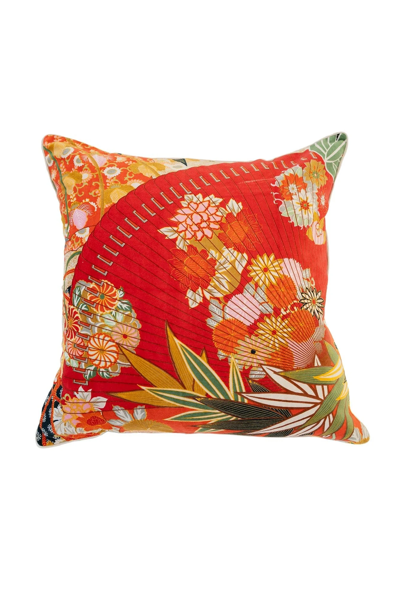 Fans Scarlet Velvet Cushion - Image 3