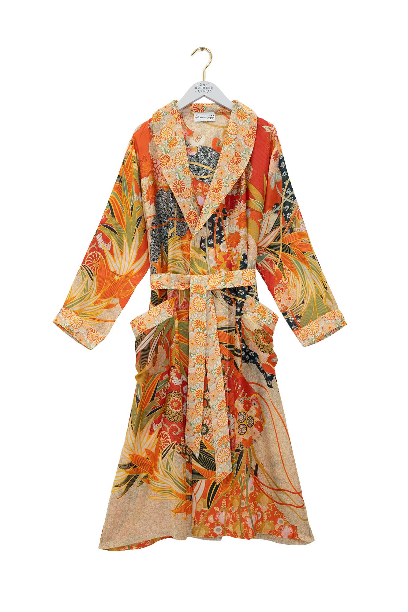 Fans Scarlet Gown - Image 2