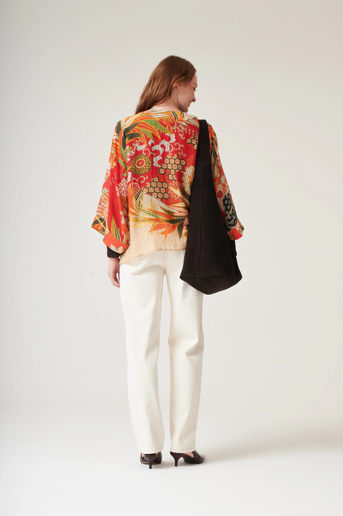 Fans Scarlet Kimono - Image 3
