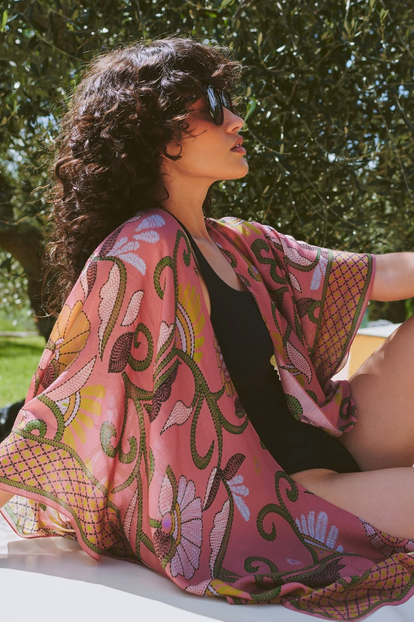 Giant Kantha Dusk Throwover - Image 3