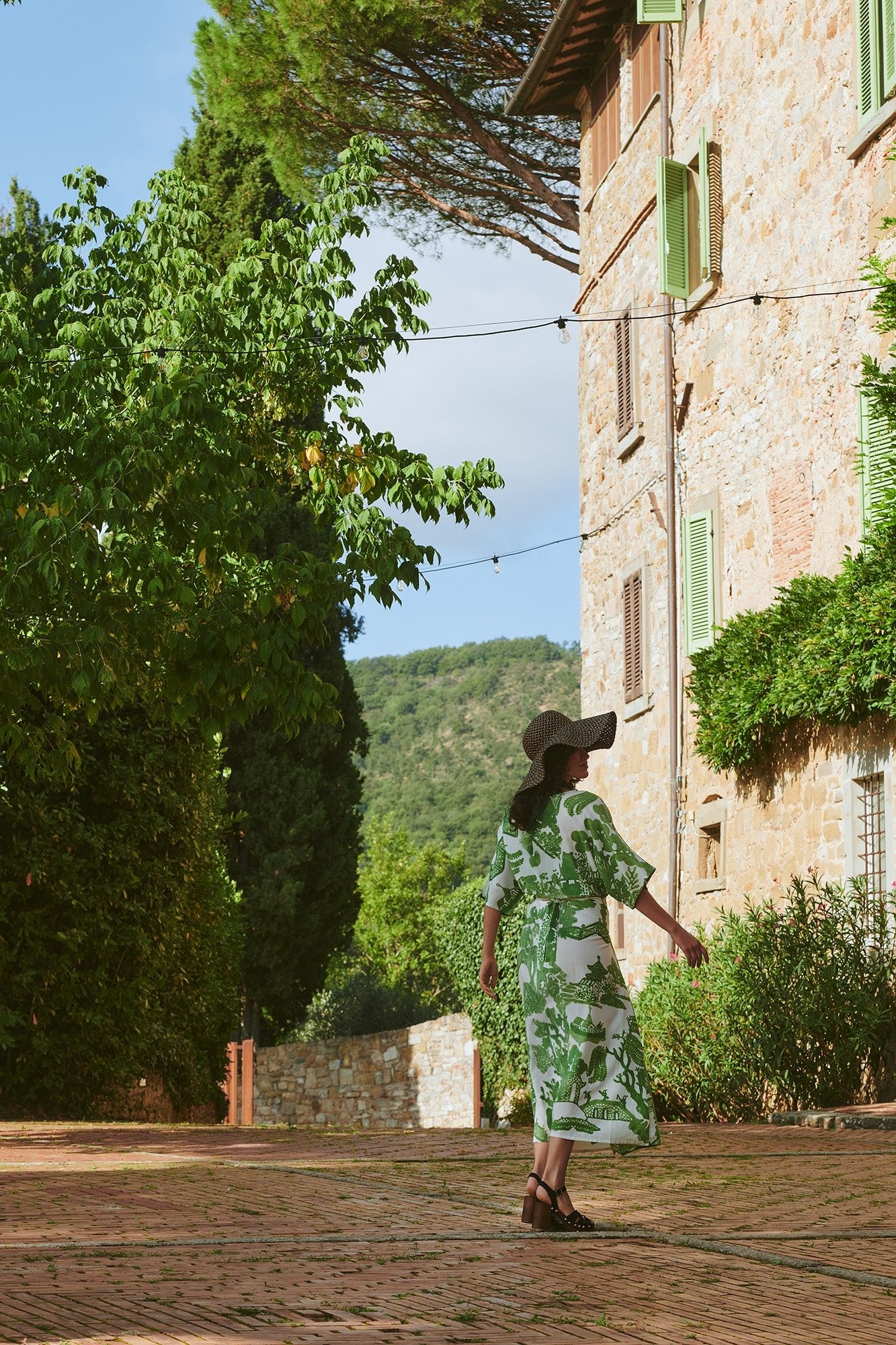 Giant Willow Green Obi Dress - Image 2