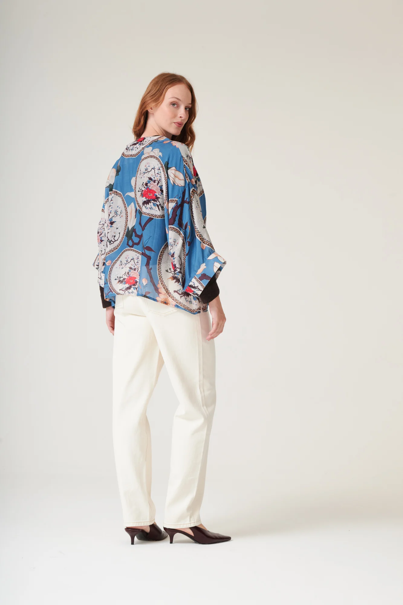 Magnolia Plates Blue Kimono - Image 6