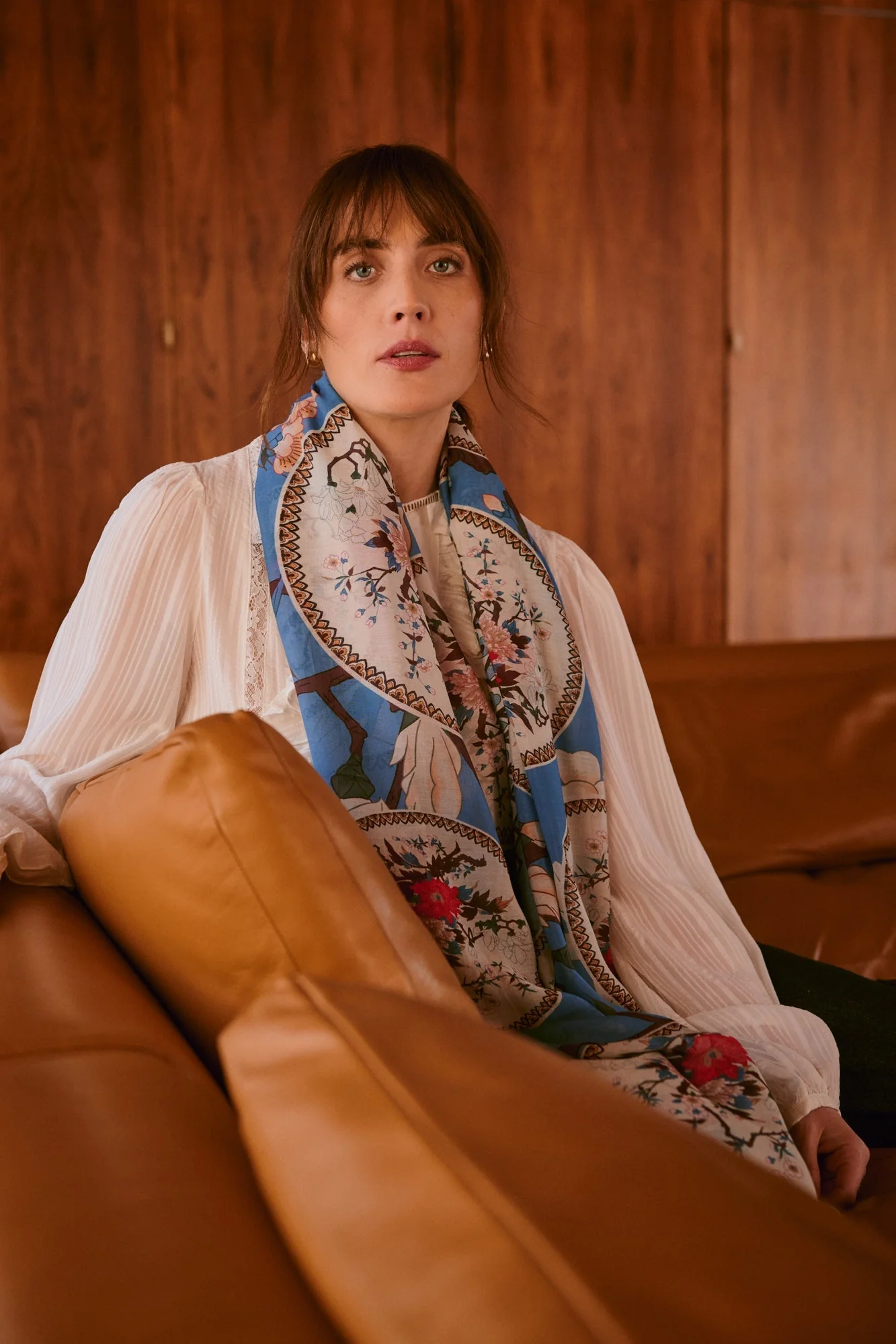 Magnolia Plates Blue Scarf - Image 3