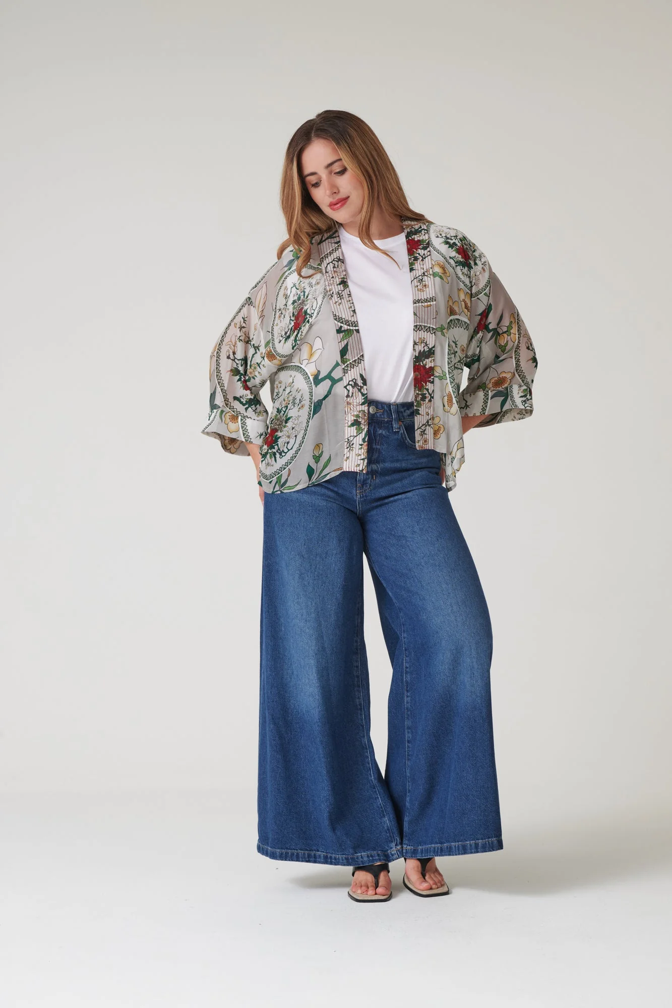 Magnolia Plates Putty Kimono - Image 6