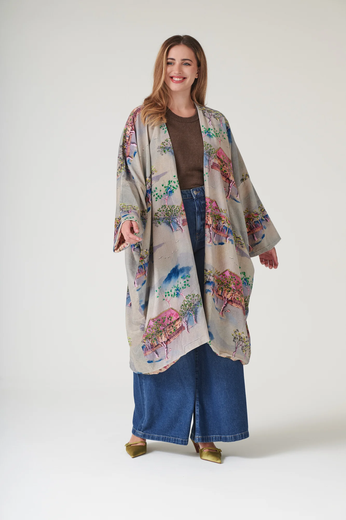 Oriental Landscape Grey Velvet Grande
