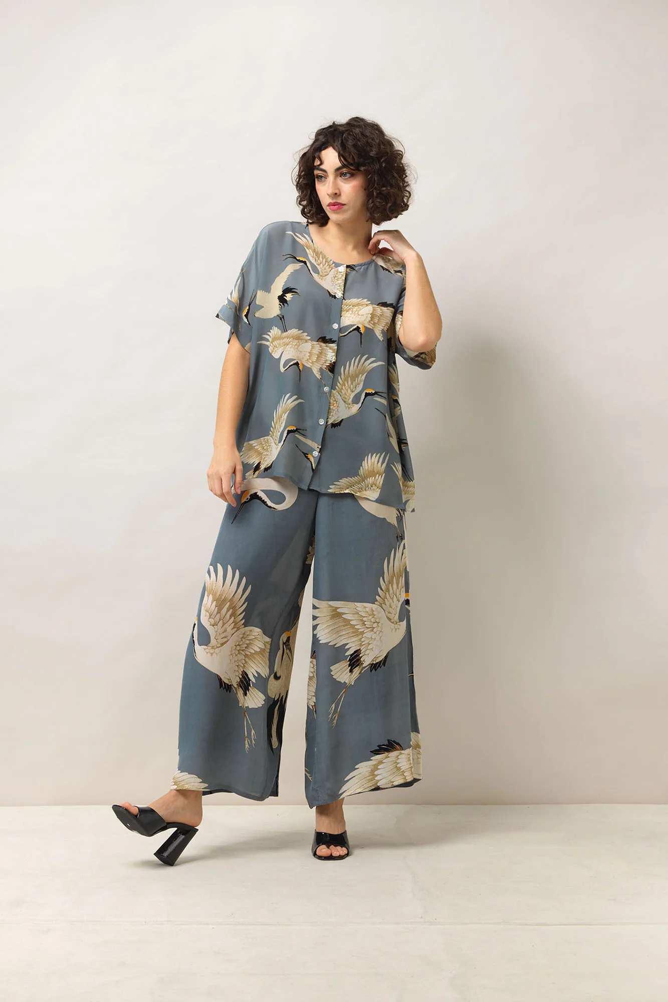 Stork Slate Crepe Palazzo Pant - Image 4