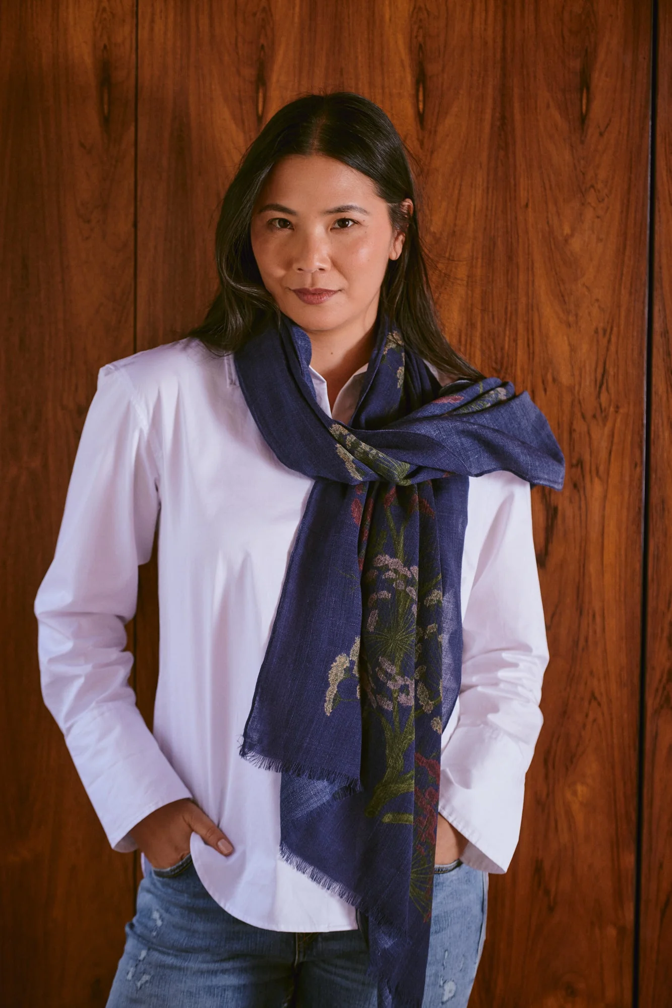 Parsley Seed Navy Wool Scarf - Image 2