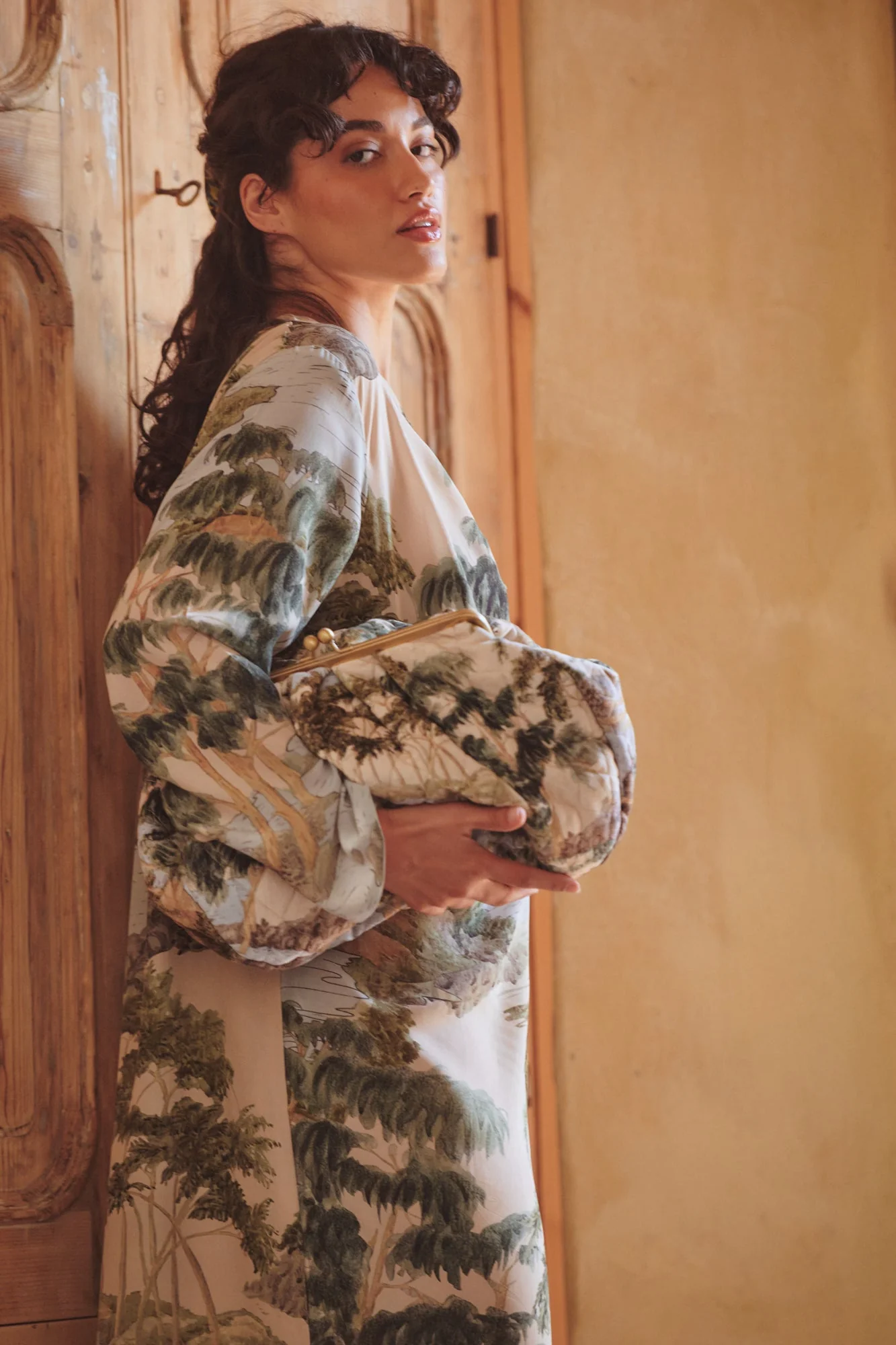 Rivers and Trees Natural Quilted Velvet Kiss Lock Bag - Image 4