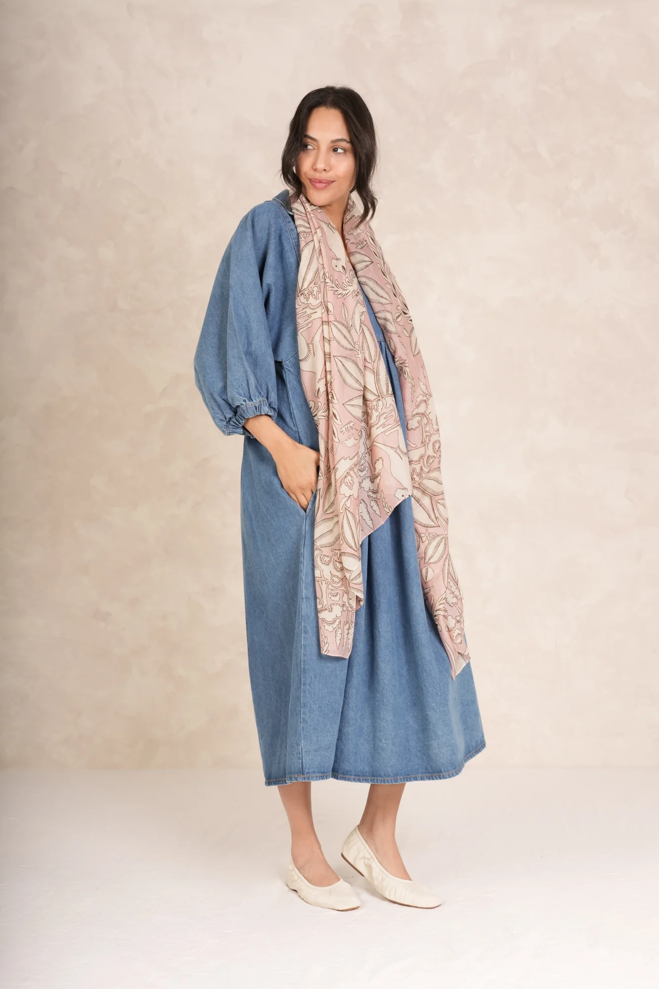Sphinx Pink Scarf - Image 4