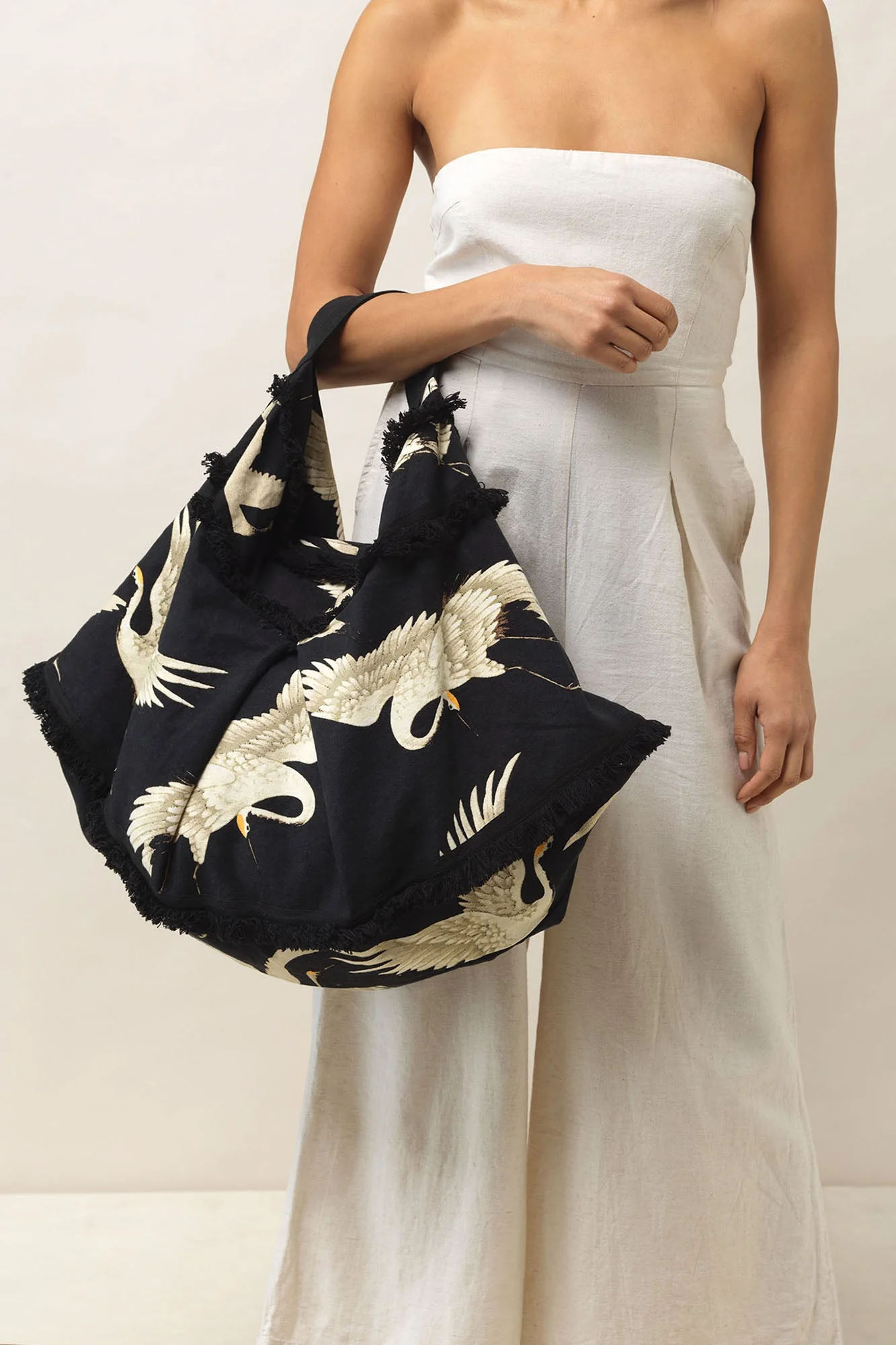 Stork Black Slouch Bag - Image 2