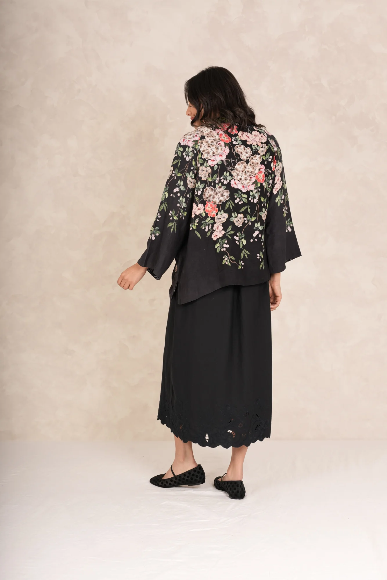 Trailing Blossom Black Summer Jacket - Image 5